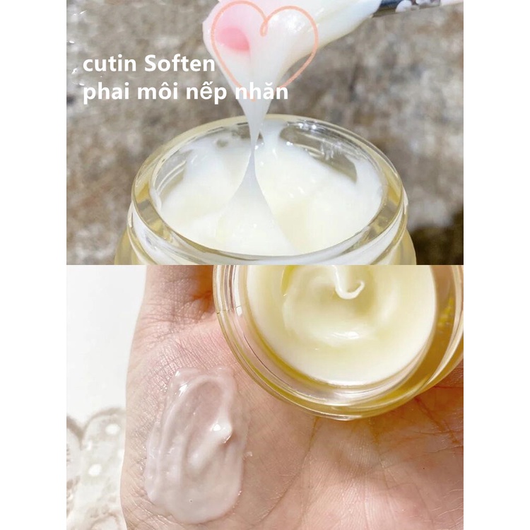 Mặt nạ môi khi ngủ RNW giúp dưỡng ẩm và tẩy tế bào chết