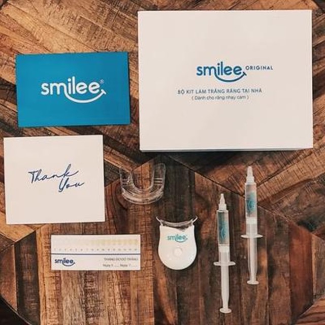 Bộ Gel làm trắng răng tại nhà Smilee - Kit tẩy trắng răng tại nhà an toàn | Chứng nhận ISO:22716 - Nhập khẩu USA