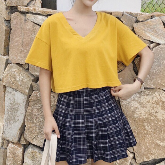 ÁO CROPTOP CỔ TIM VÀNG ĐỘC LẠ