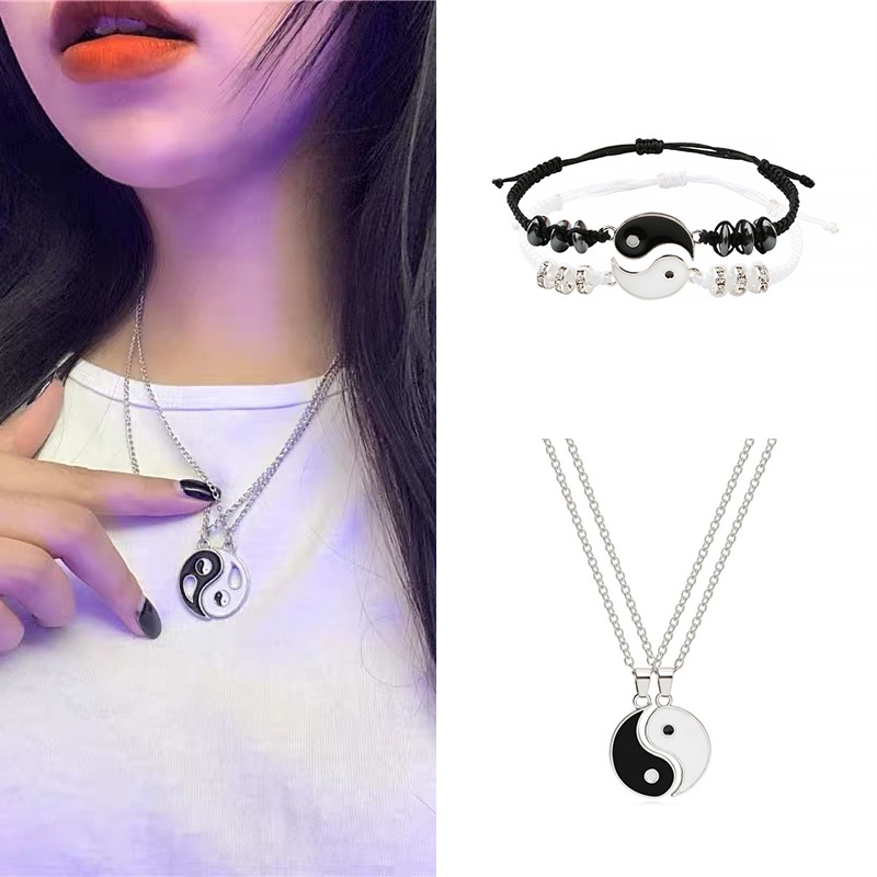 Set 2 Vòng cổ Mặt Mảnh Ghép Âm Dương Làm Quà Tặng Cho Cặp Đôi/ Bạn Bè