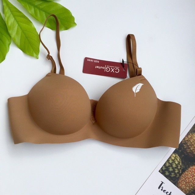 Áo lót đúc bàn tay không gọng A01