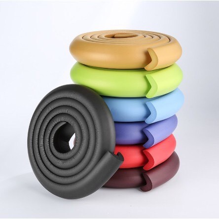 Cuộn xốp đa năng bọc cạnh bàn, cạnh tủ, cạnh tường dài 2m an toàn cho bé DD109