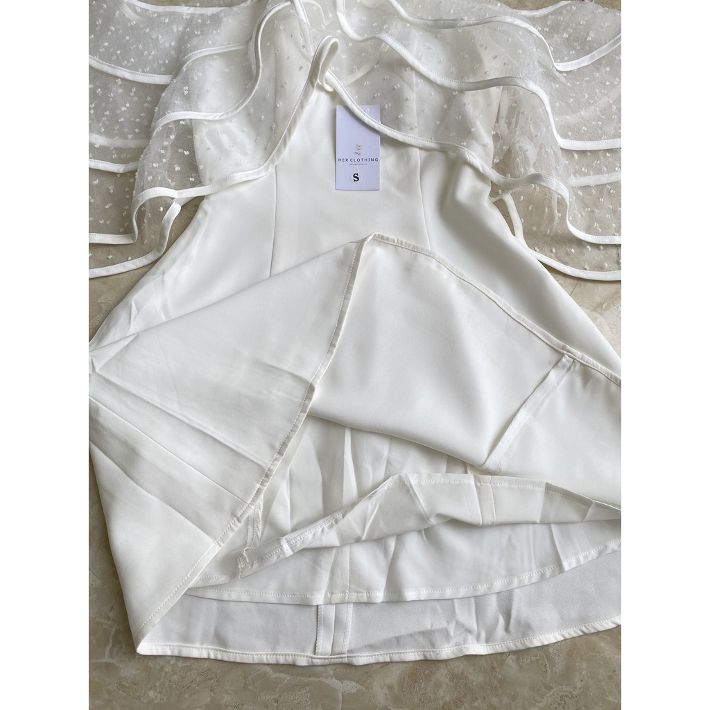 Đầm cổ yếm nữ trắng phối bèo trễ vai cổ yếm mặc dự tiệc dạo phố cực dễ thương | BigBuy360 - bigbuy360.vn