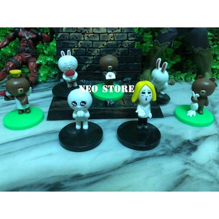 Set 7 nhân vật LINE FRIEND tặng đế 5x5