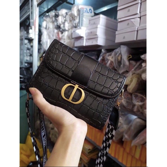 Túi Xách Nữ-Túi Đeo Chéo CD Sang Chảnh Xịn Xò Phong Cách Trẻ Trung