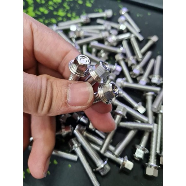 Ốc Thái v2 ,6li đầu trụ inox 304 đủ size