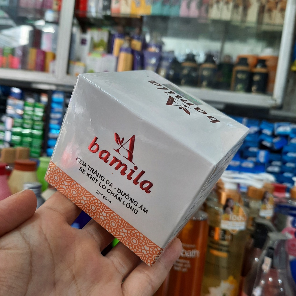 Kem Bamila trắng da dưỡng ẩm, se khít lỗ chân lông 25g