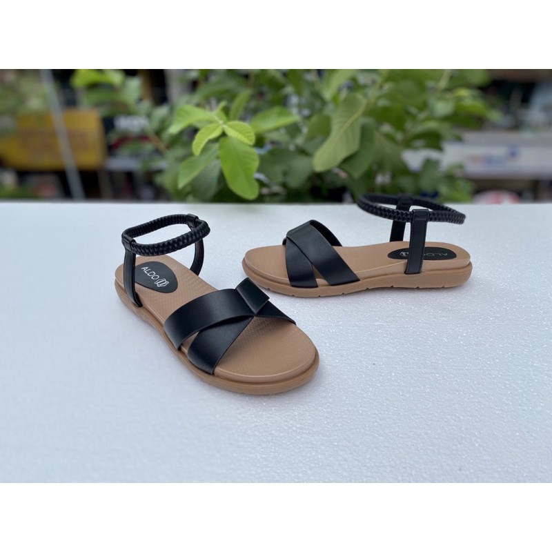 SandalAldo quai Thun