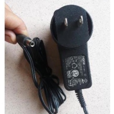 Cục sạc 15v/2a ..hàng bãi..sạc chuẩn dành cho loa kéo...
