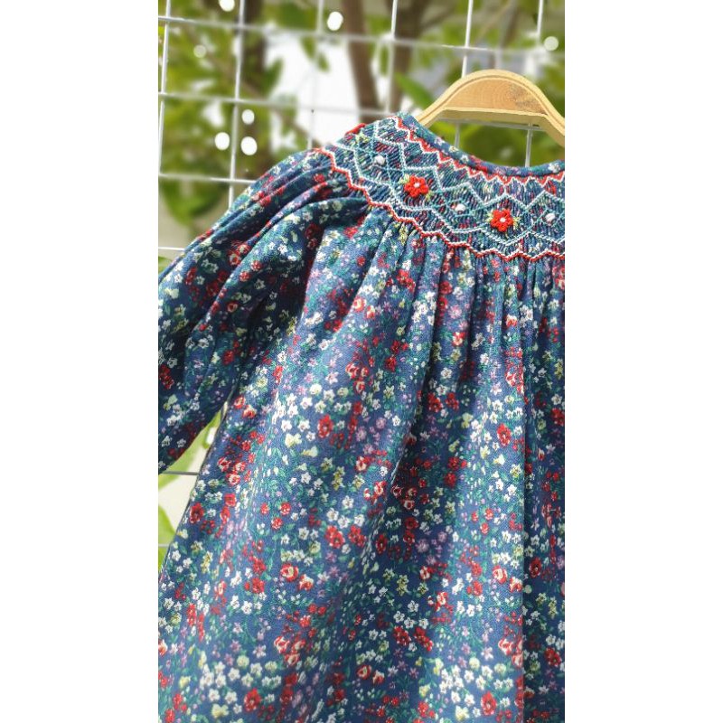 Váy smock thô cào bông hoa xanh đậm