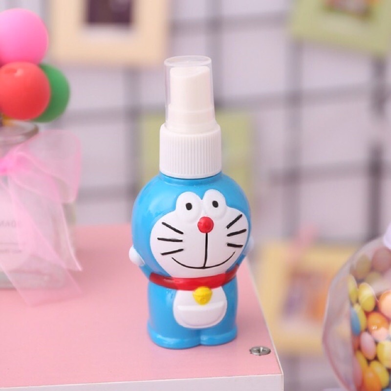 Bình xịt phun sương Hello Kitty - Doremon Doraemon
