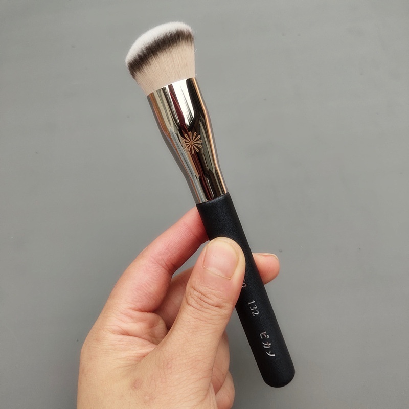 Cọ Tán Kem Nền Piccasso 132