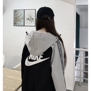 Áo khoác nữ Nike Reflective Ribbon Jacket mới