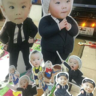 Set chibi sinh nhật cho bé