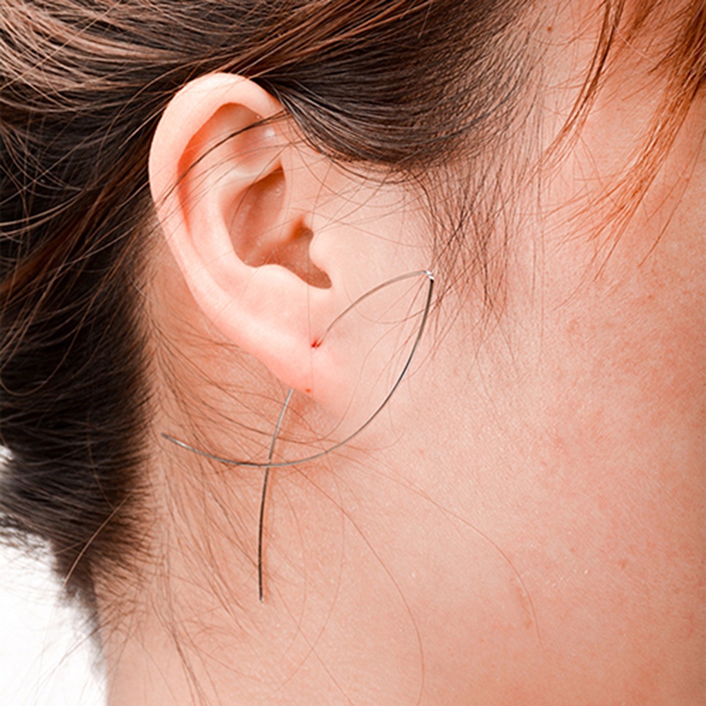 Khuyên tai dáng dài tạo hình độc đáo dành cho bạn nữ