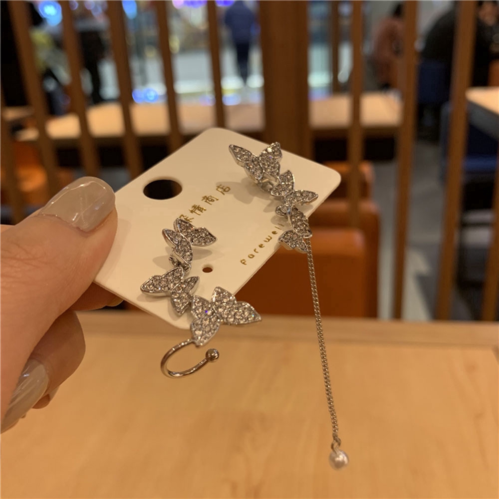 Khuyên tai dáng dài mặt bướm không đối xứng thời trang retro thanh lịch