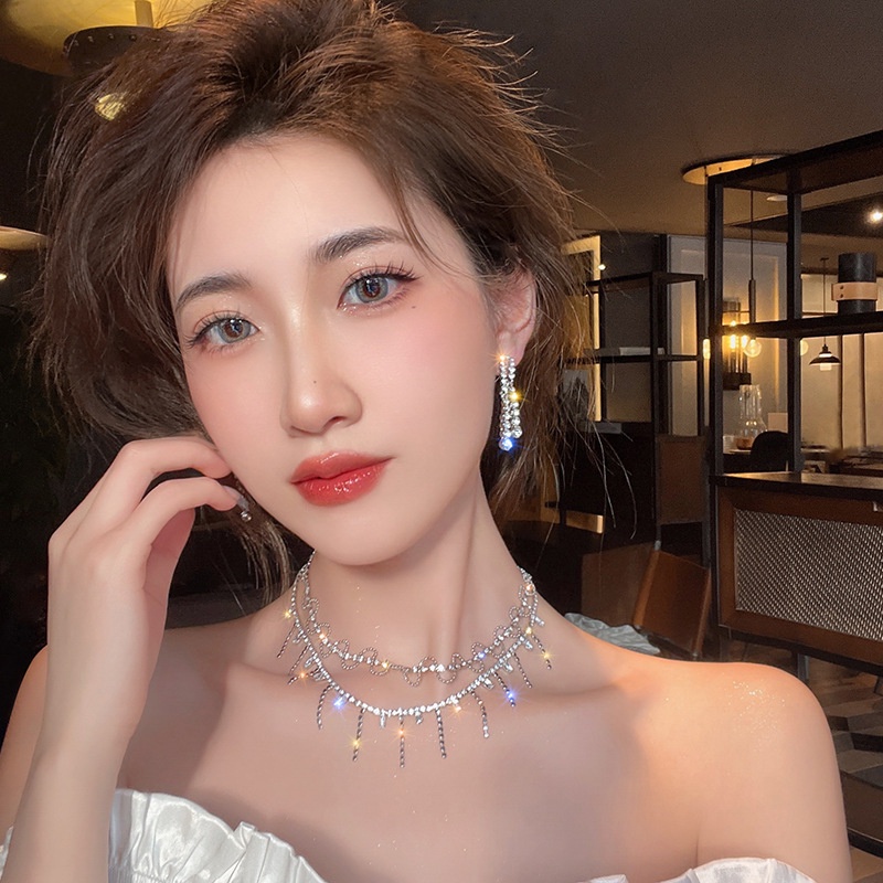 Vòng Cổ Dây Xích Tua Rua Gợn Sóng Đính Kim Cương Lấp Lánh Thời Trang Cao Cấp Mới