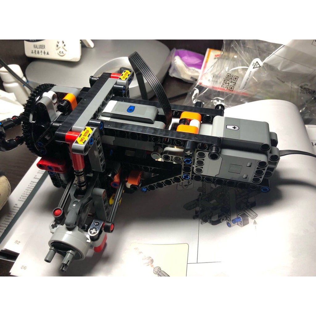 📦LEGO 42099TECHNIC - XE DÃ CHIẾN ĐIỀU KHIỂN TỪ XA 42099