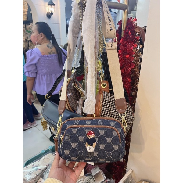 Túi đeo chéo ttwn bear