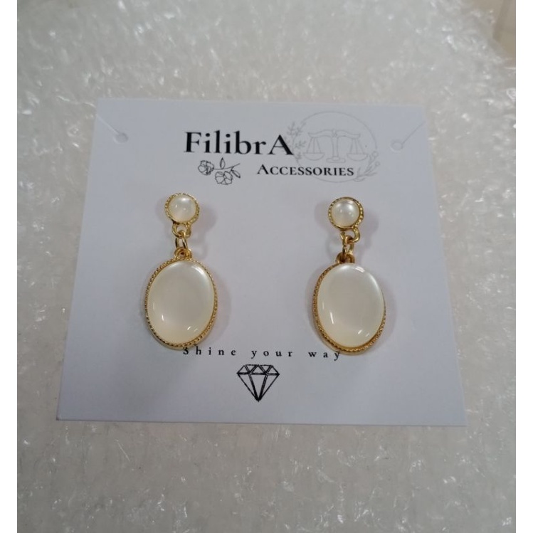 Bông tai đá mắt mèo sang trọng ảnh thật.