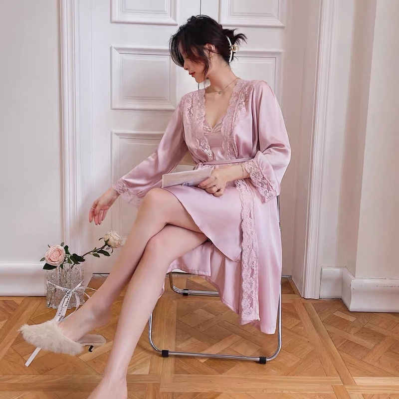 Sét váy ngủ lụa hai dây kèm choàng ren sexy  cao cấp Đầm mặc nhà sang chảnh