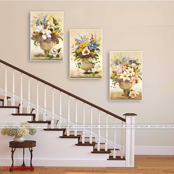 Tranh dán tường trang trí cầu thang kích thước 20x30cm x 3 tấm, kèm băng dính xốp