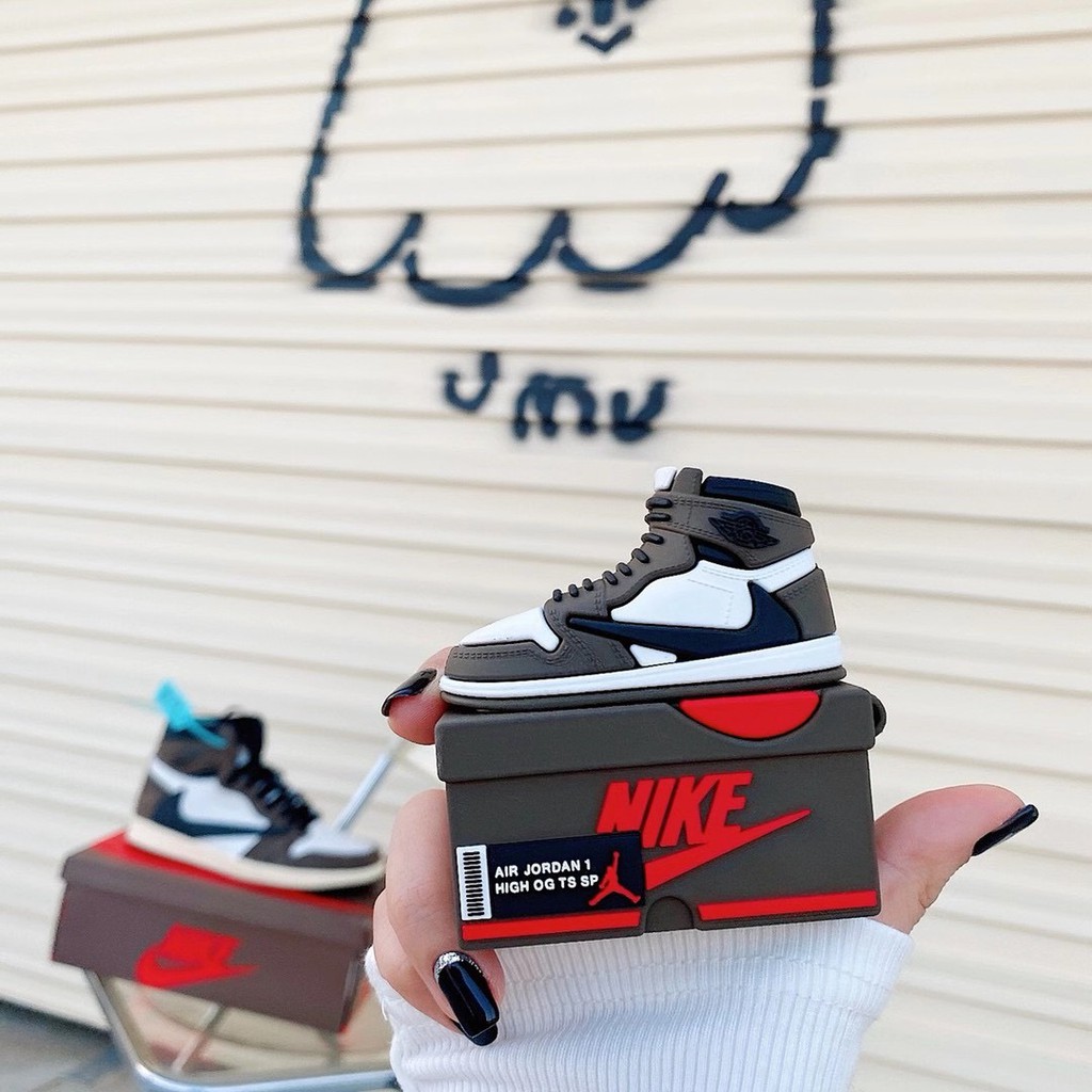 Vỏ Bảo Vệ Hộp Sạc Tai Nghe airpods 1/2/3 pro Hình Giày Nike Air Jordan Thời Trang