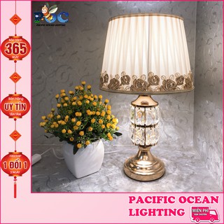 [Freeship] Đèn ngủ để bàn thân pha lê POC MB-8659 Đèn bàn chao vải kiểu dáng sang trọng