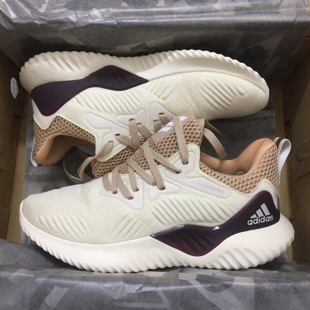 ⚡️ Giày Sneaker alphabounce kem, xám trắng