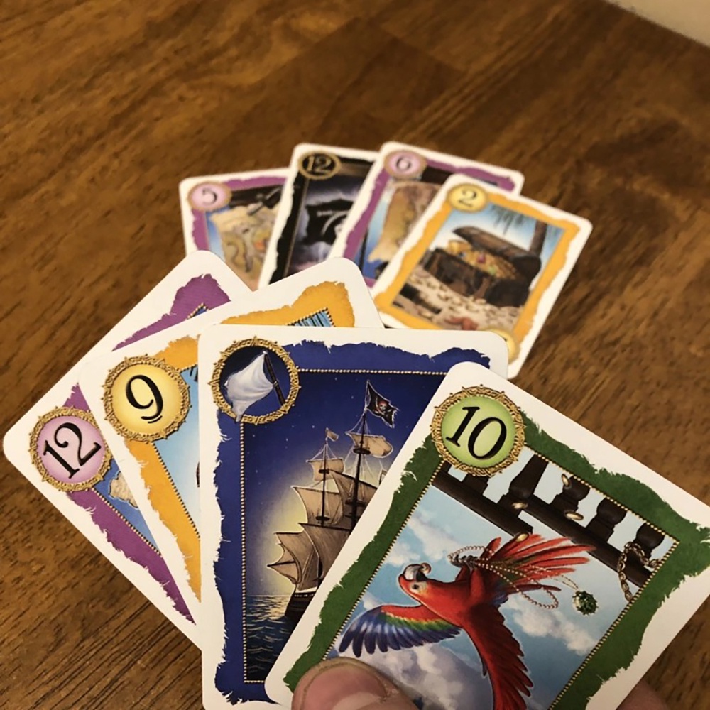 Skull King - The Ultimate Pirate Trick Taking Game Bộ Trò Chơi Hải Tặc Cho Bé 2-6 Người 8+ BG50