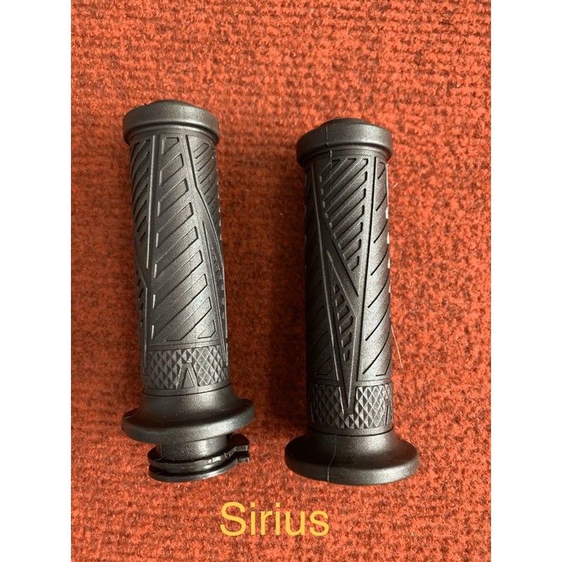 Tay nắm cao su kèm gù, dành cho các dòng xe SH/ AB/ wave 17/ wave RS/ Dream/ Sirius