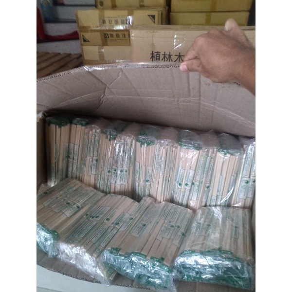 Đũa gỗ tách kèm tăm dùng 1 lần-
