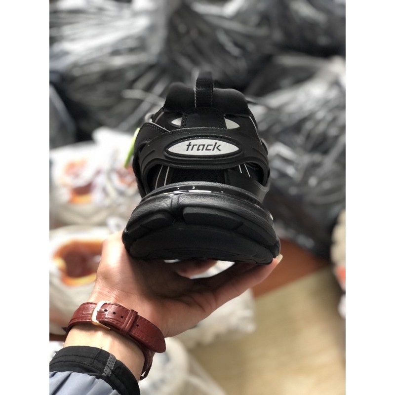 Giày thể thao sneaker blen track full đen
