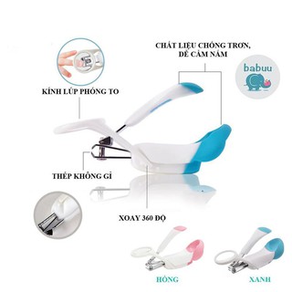 Bấm móng tay cho bé Babuu có kính lúp