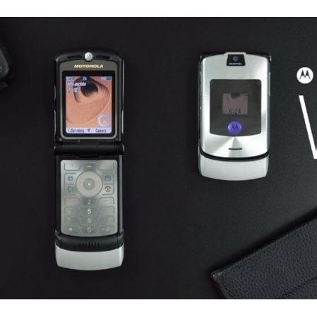 Điện thoại Motorola V3i Nắp gập (Chính Hãng - Main Zin - Tặng Pin Sạc)