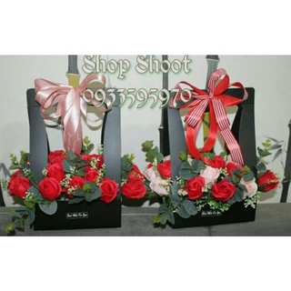 Túi giấy cắm hoa siêu sang(cao 36cm x rộng 13cm x ngang 23cm)