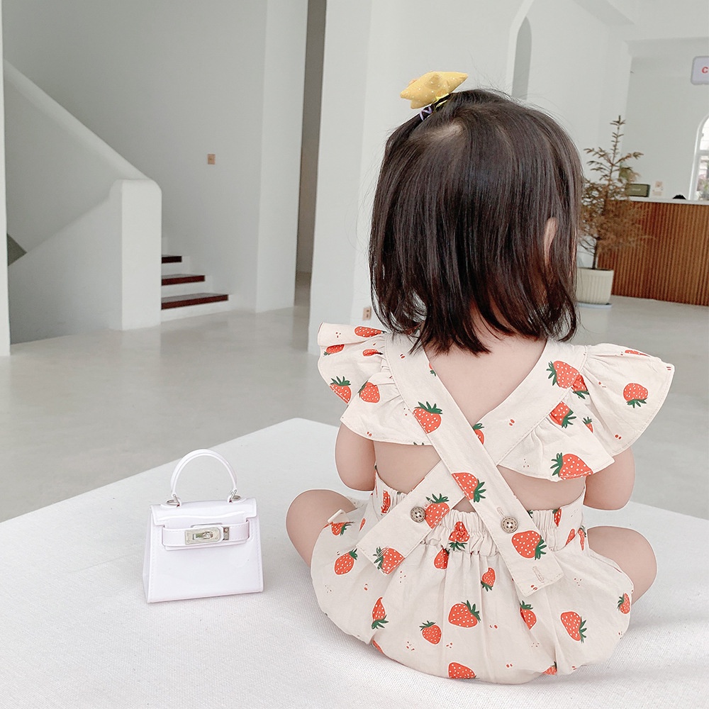Bộ Áo Liền Quần Thiết Kế Hở Lưng In Họa Tiết Dâu Tây Dễ Thương Thời Trang Mùa Hè Cho Bé Gái Sơ Sinh