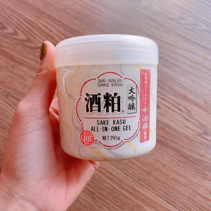 Kem Dưỡng Ẩm Trắng Da Sake Kasu All In One Gel - Gel Dưỡng Ẩm, Giảm Nám 5IN1 Sake Kasu Nhật Bản