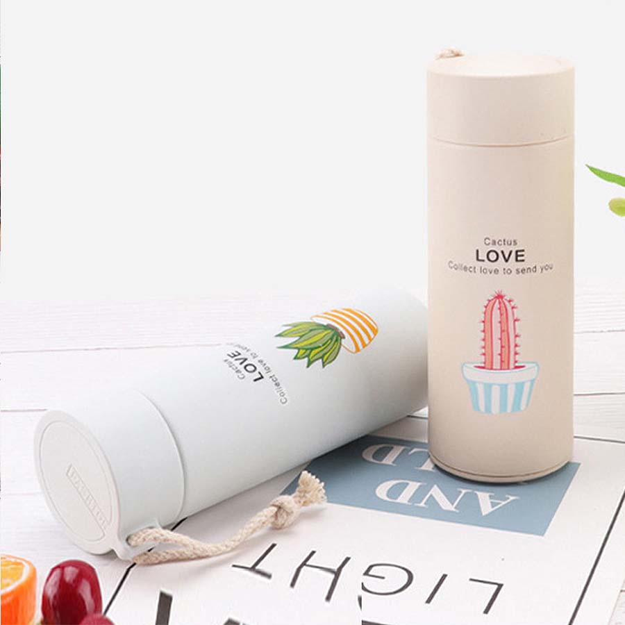 Bình Nước Thủy Tinh Bọc Nhựa 500ml Siêu Nhẹ An Toàn Có Quai Cầm Tiện Lợi BTT008