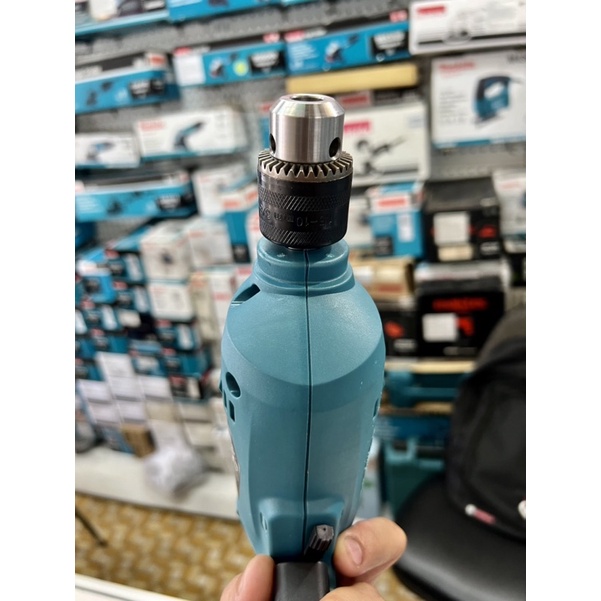 Máy khoan cầm tay bằng điện Makita M0600B
