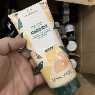 Dưỡng thể Almond Milk & Honey Body Lotion The Body Shop ( mẫu mới)