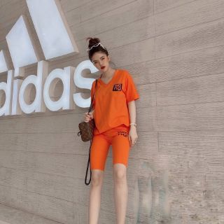 Bộ lửng WANG cổ tim mới nhất siêu Hottttt