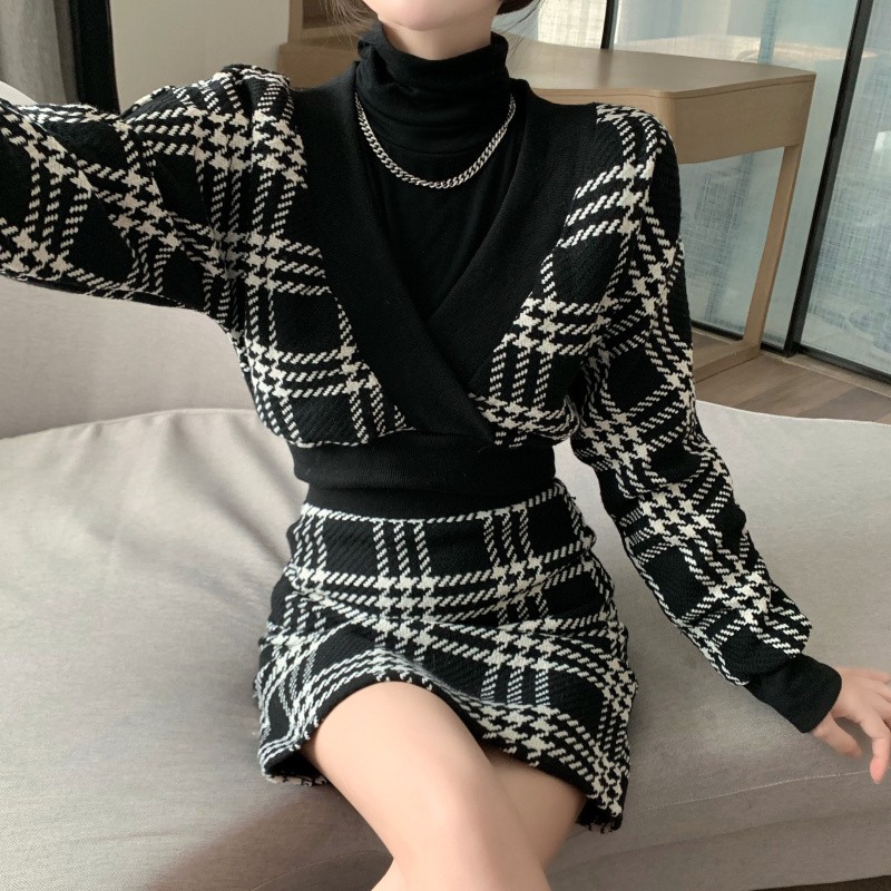 Sét váy dạ kẻ sọc váy cao V34