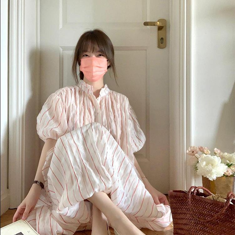 Bộ Trang Phục Hai Mảnh Với Áo Váy Kẻ Sọc Thời Trang Cao Cấp Mùa Hè 2022