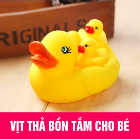 Đồ chơi nhà tắm đàn vịt mẹ con