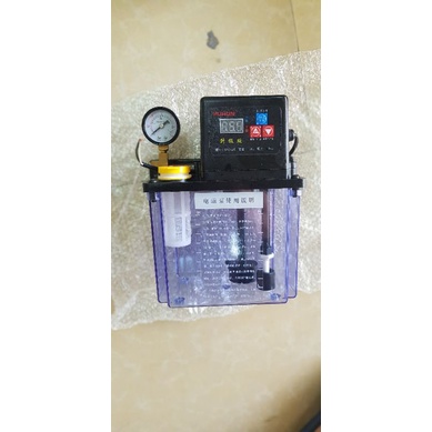 Bình bơm dầu tự động máy cnc