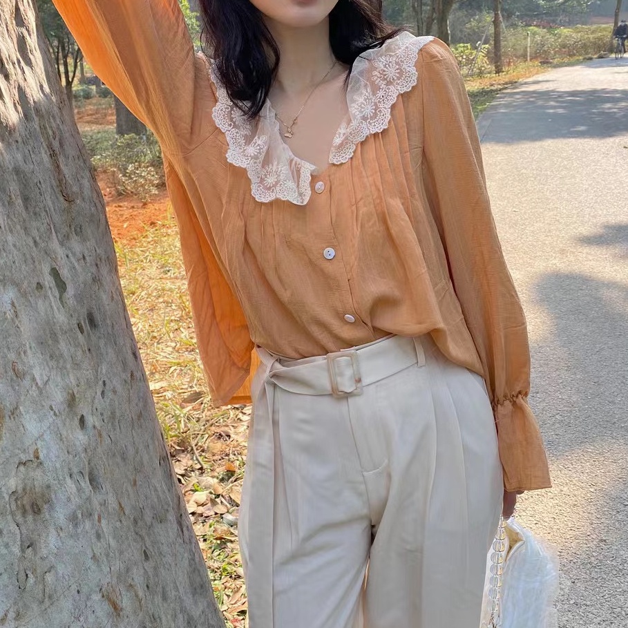 Áo kiểu BH tay dài phối ren hoa thiết kế dáng rộng thoải mái