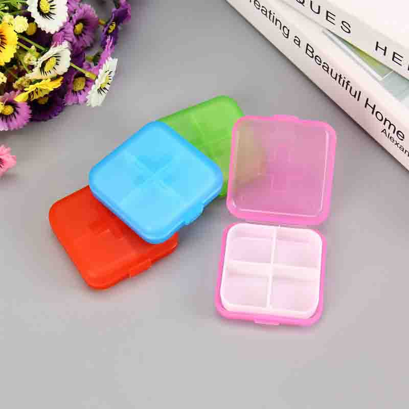 Hộp đựng thuốc 4 ngăn tiện lợi khi đi du lịch
