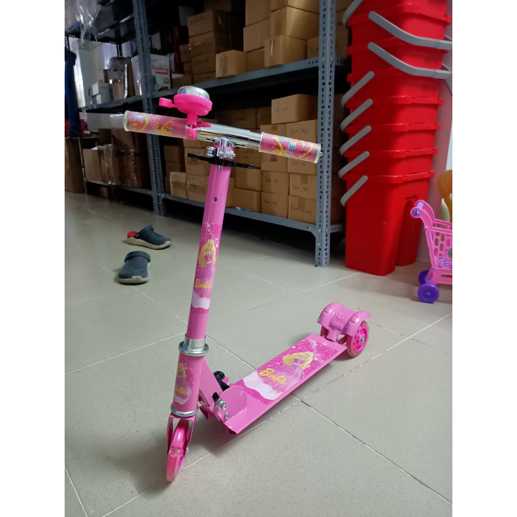 XE TRƯỢT 3 BÁNH SCOOTER