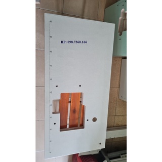 Mặt bàn máy vắt sổ Siruba 747